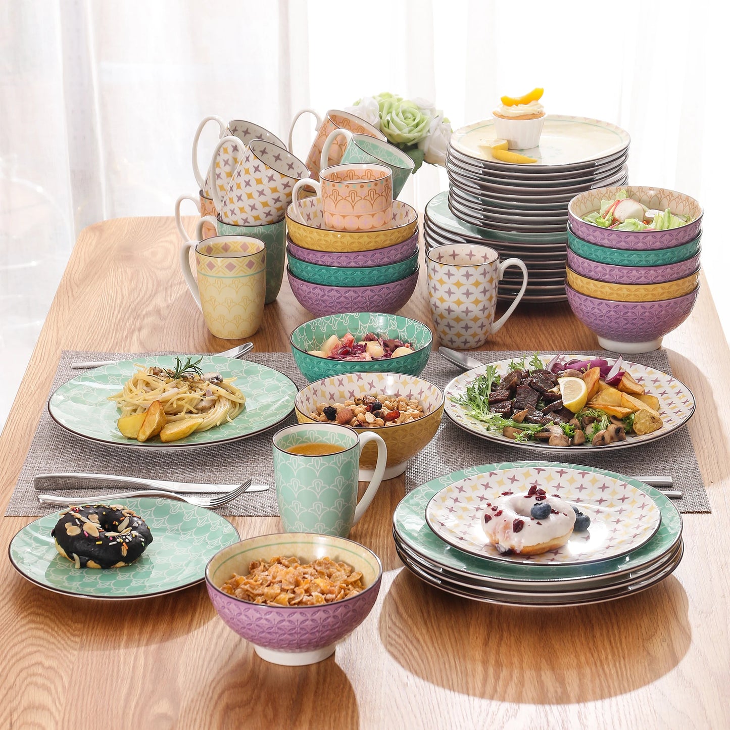 Vaisselle porcelaine 4/12 personnes - TULIP - 16 à 48 pièces