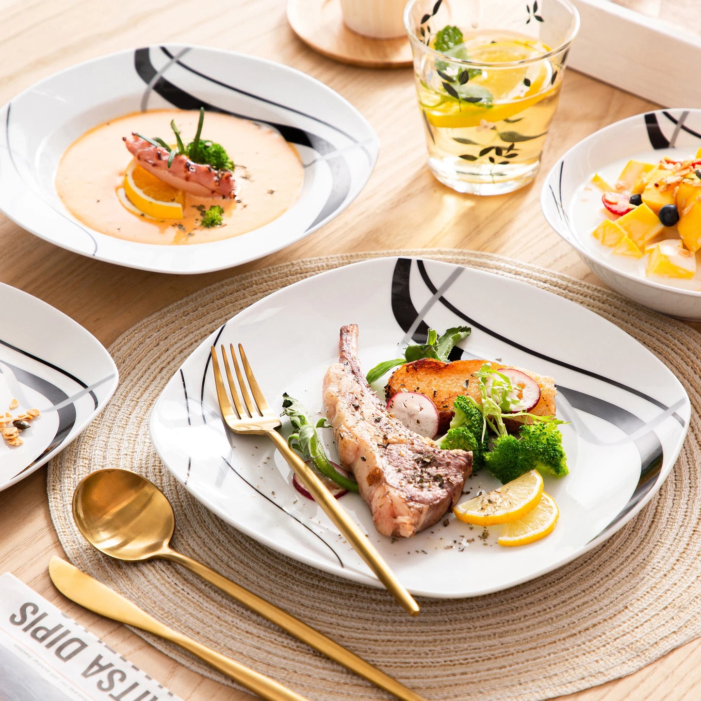 Vaisselle porcelaine 6 personnes - FIONA - 24 pièces