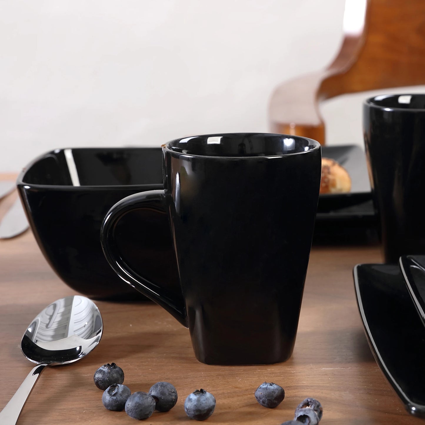 Vaisselle porcelaine 4/12 personnes - SOHO - 16 à 48 pièces