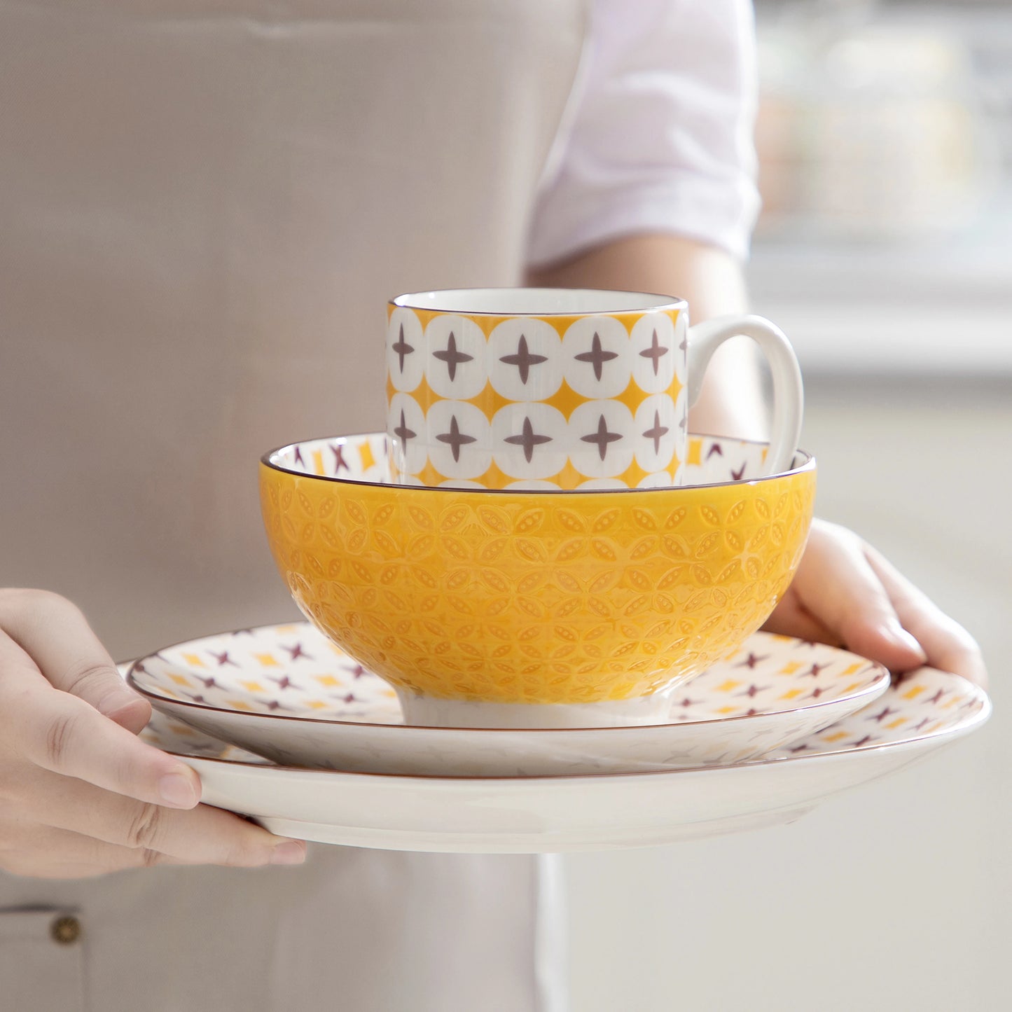 Vaisselle porcelaine 4/12 personnes - TULIP - 16 à 48 pièces