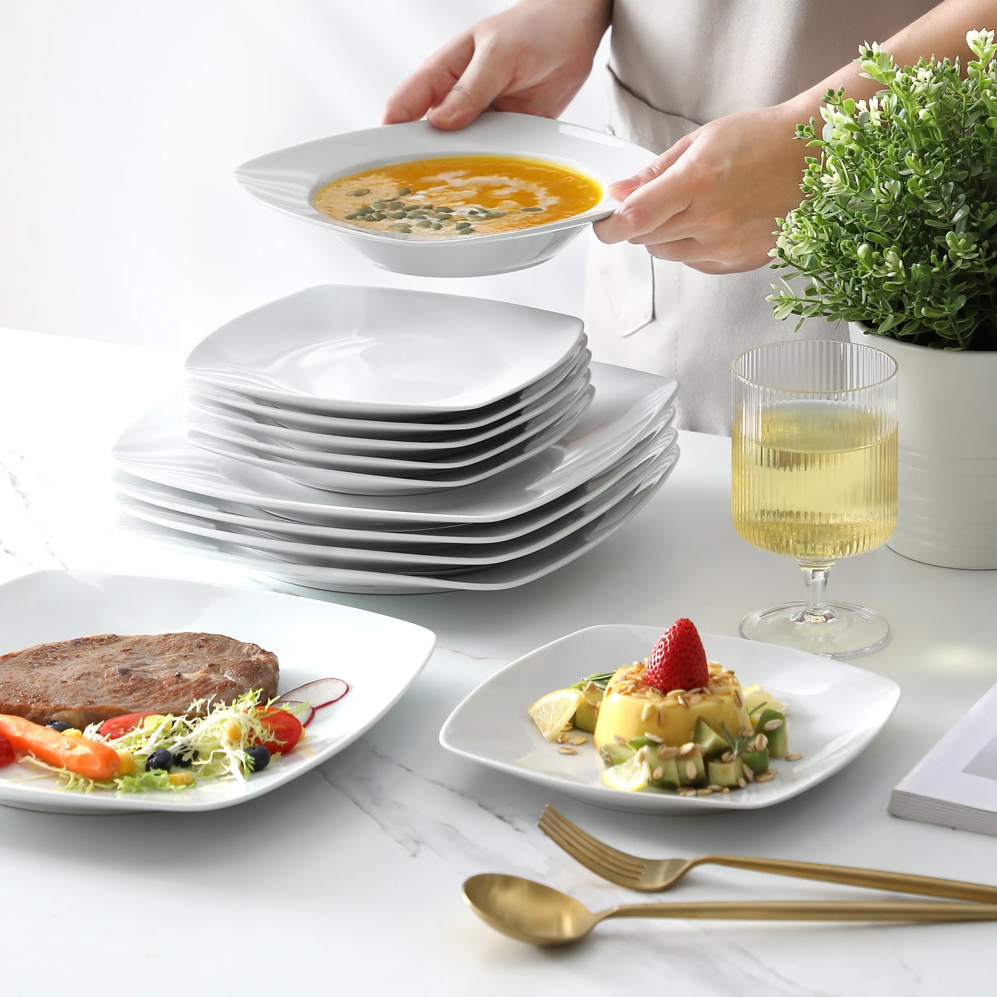 Vaisselle porcelaine 6 personnes - JULIA - 30 pièces