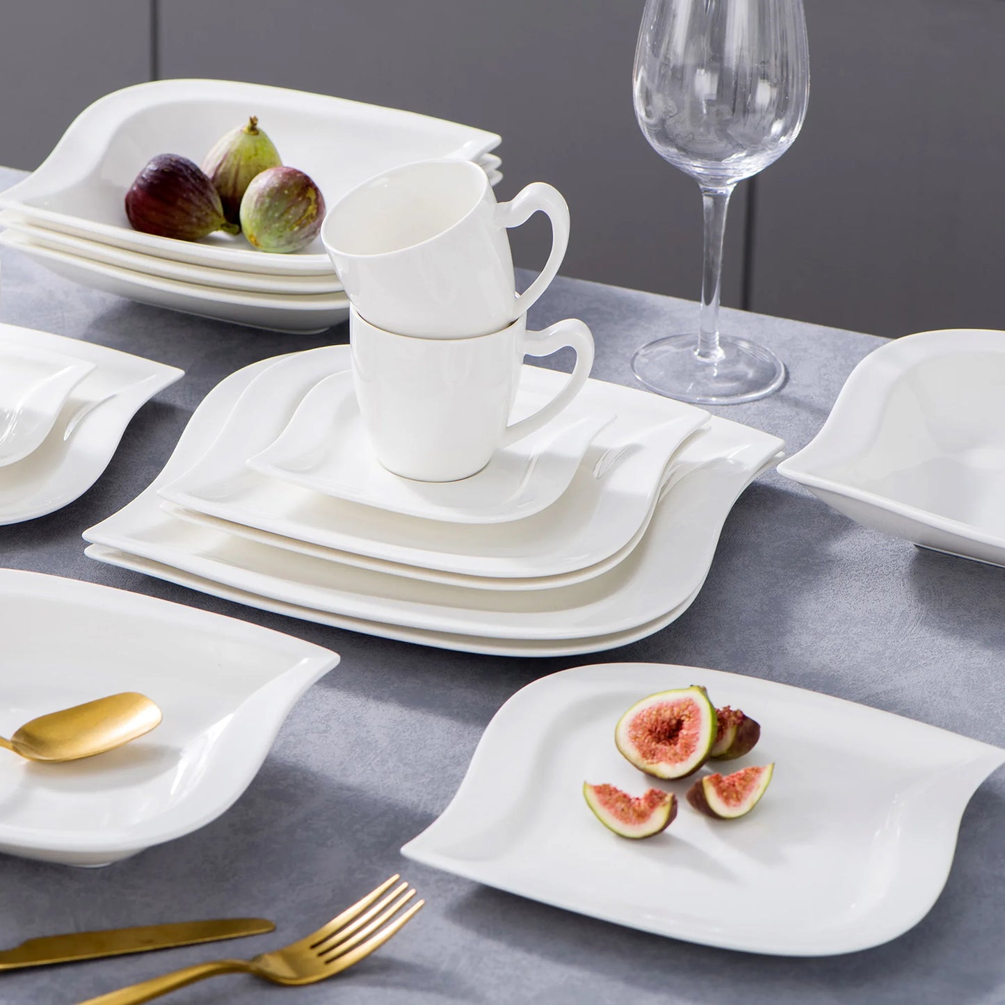 Vaisselle porcelaine 6/12 personnes - ELVIRA - 30 à 60 pièces
