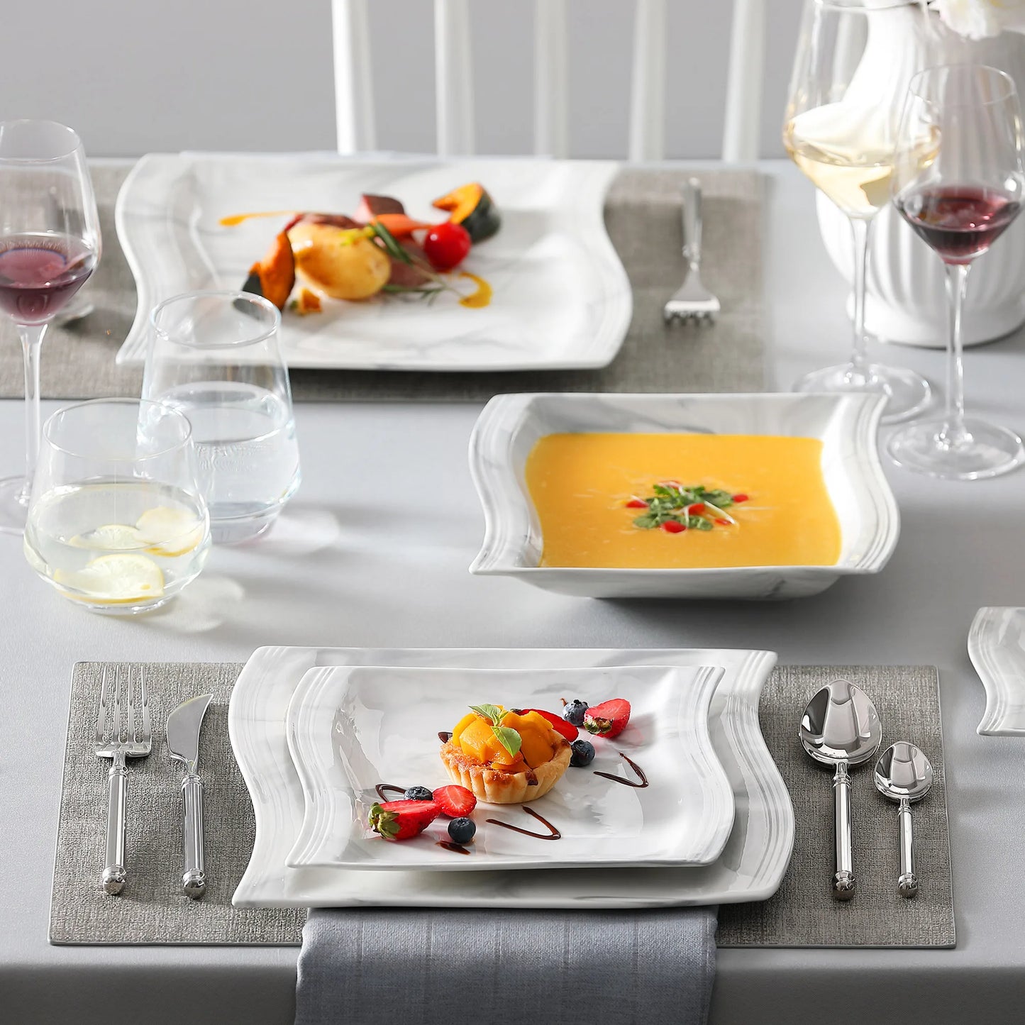 Vaisselle porcelaine 6/12 personnes - FLORA 30 à 60 pièces