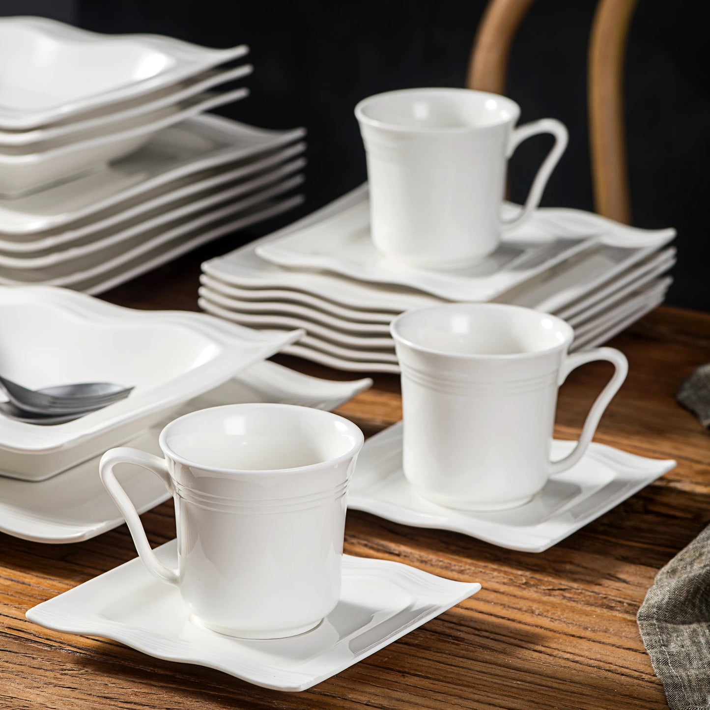 Vaisselle porcelaine 6/12 personnes - MARIO - 30 à 60 pièces