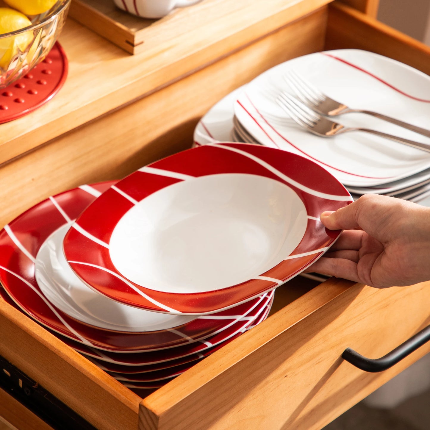Vaisselle porcelaine 6 personnes - FELISA 30 pièces