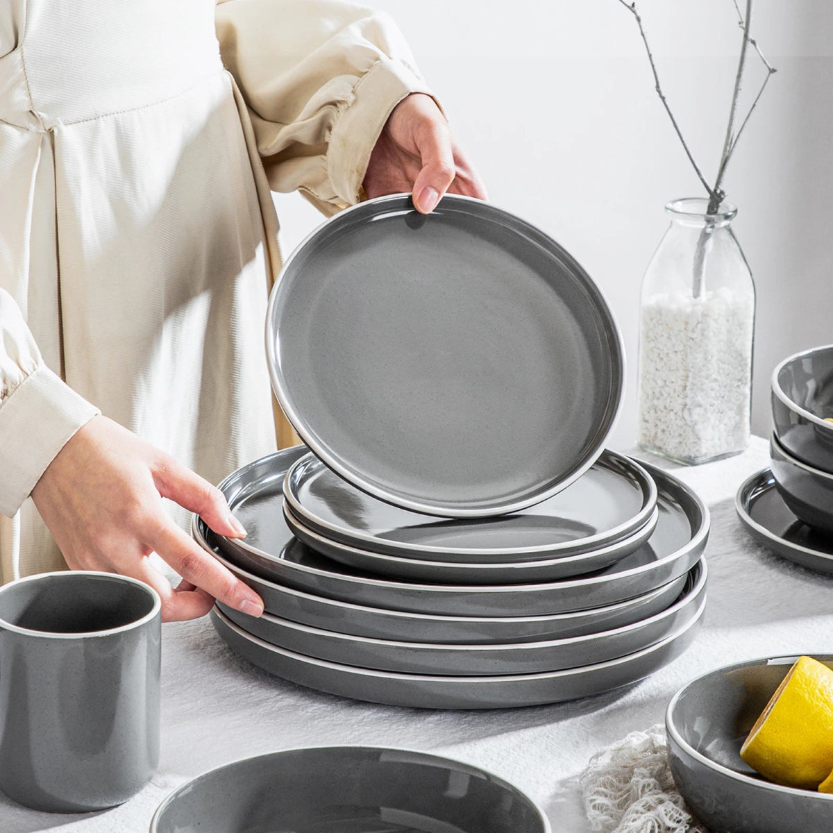 Vaisselle en grès 4/12 personnes - SESAM - 16/48 pièces Novia Home 14-365458-Grey-16P-200007763-201336101-GERMANY
