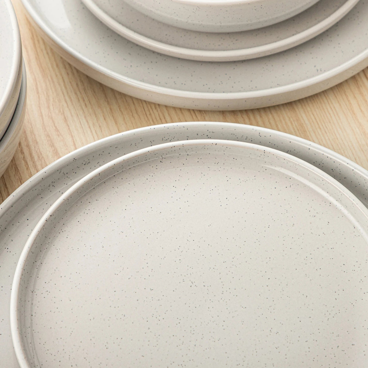 Vaisselle en grès 4/8 personnes - SESAM - 16/32 pièces Novia Home 14-29-White-16P-200007763-201336101-GERMANY