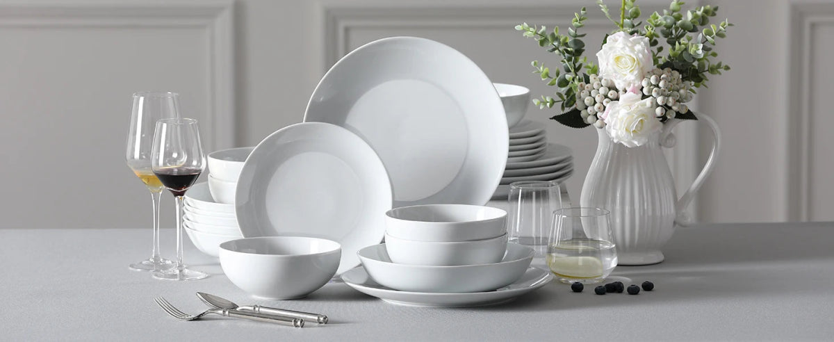Vaisselle porcelaine 6/12 personnes - AMELIA - 24/48 pièces Novia Home 141024PBlackRim2776321336101