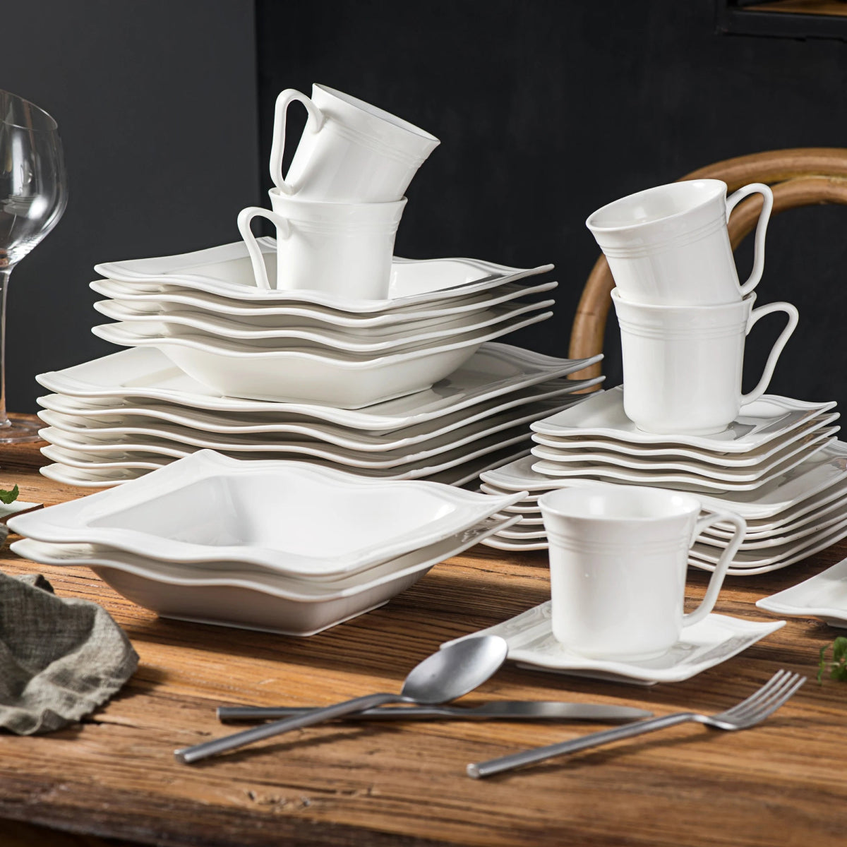 Vaisselle porcelaine 6/12 personnes - MARIO - 30/60 pièces Novia Home 14-193-30Piece-200007763-201336101
